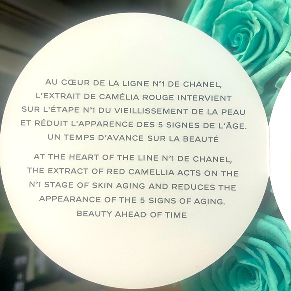 No 1 De CHANEL Red Camellia Eye Cream NWOT - Picture 4 of 4